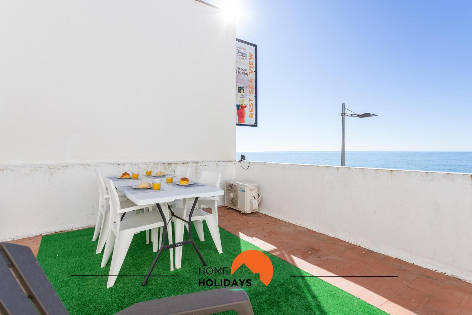 #003 By Holidays Albufeira