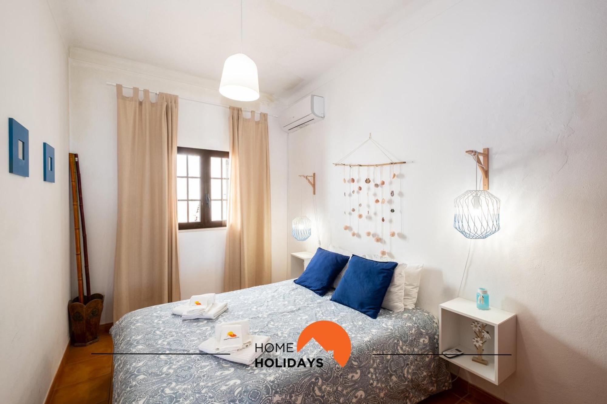 Holiday home #003 By Holidays *