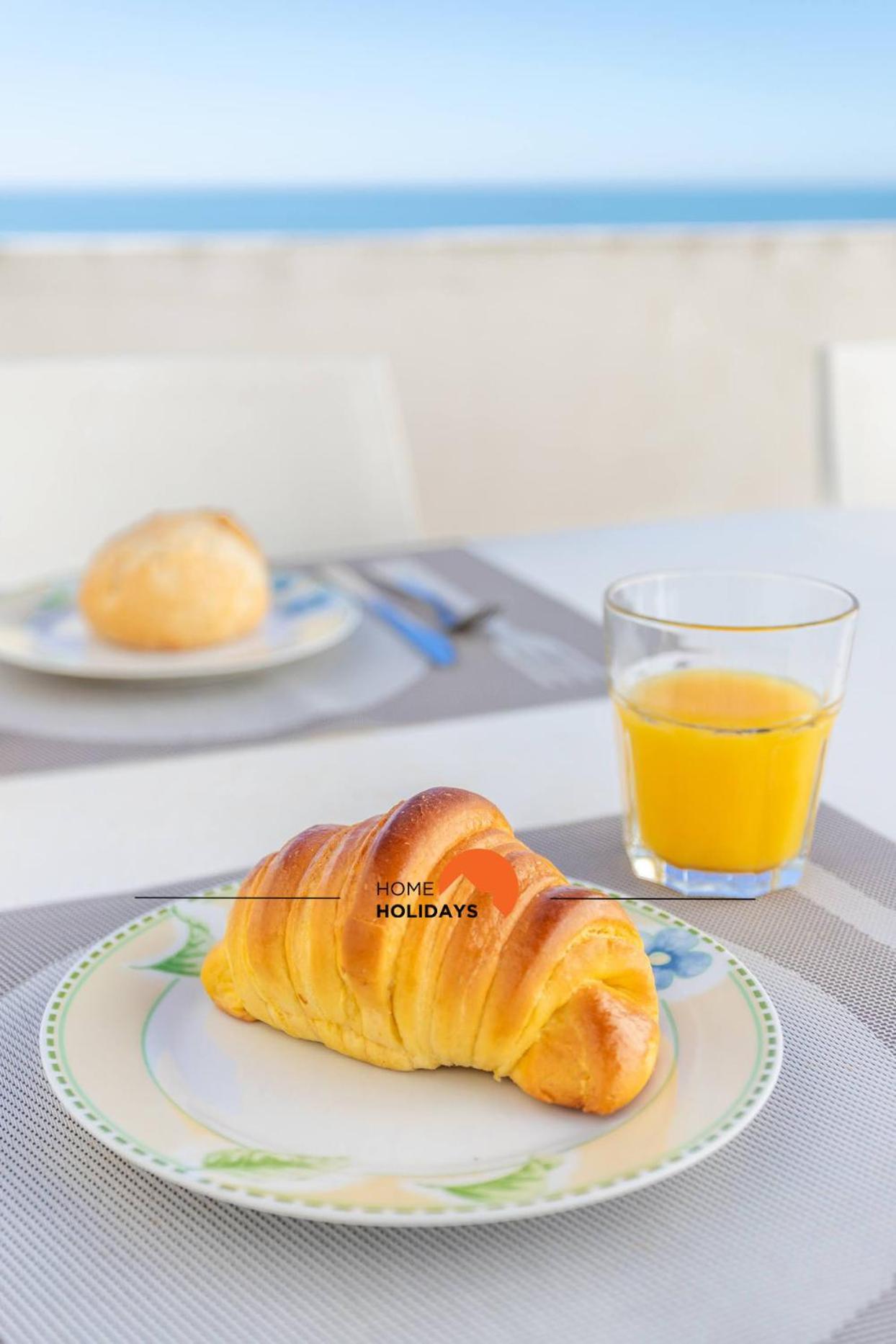Vakantiehuis #003 By Holidays *